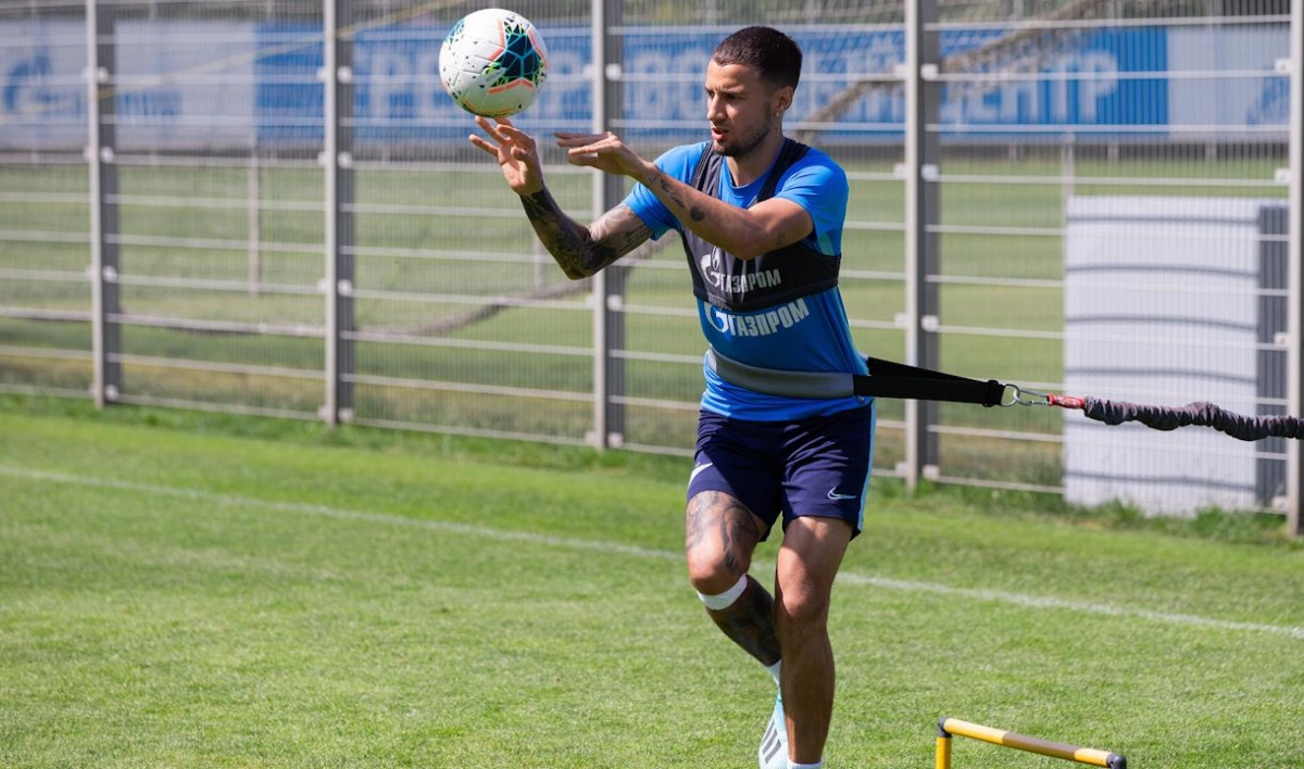 Защитник «Зенита» Эмануэль Маммана возобновил тренировки после травмы колена - tvspb.ru