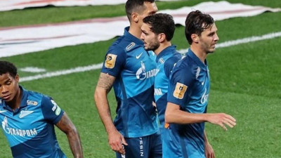 СМИ: Оздоев и Ловрен пропустят ближайшие матчи «Зенита» из-за коронавируса