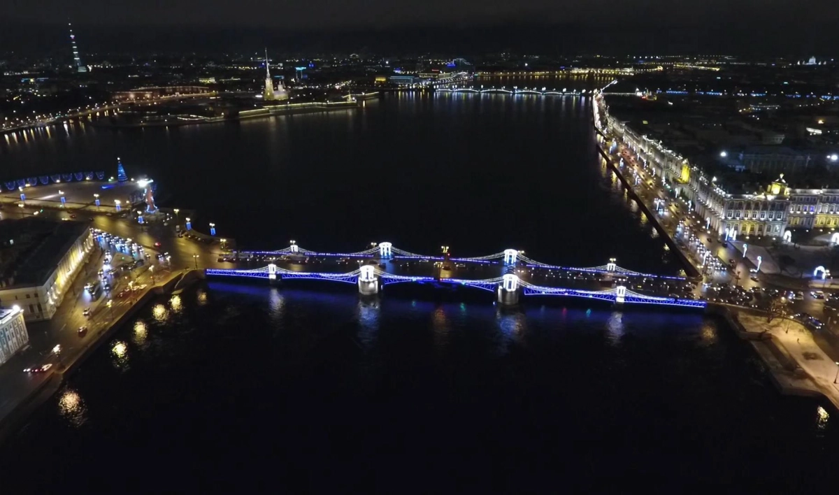 Дворцовый и Большеохтинский мосты разведут в ночь с четверга на пятницу - tvspb.ru