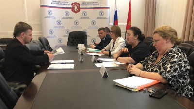 Горизбирком принял документы 26-го претендента на пост губернатора Санкт-Петербурга