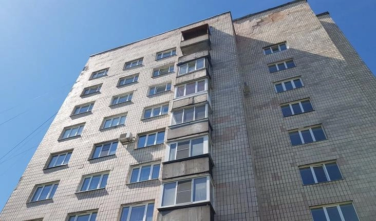 Комитет по имуществу подготовил к торгам аварийные квартиры в семи домах - tvspb.ru