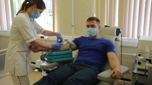 Спасатели — доноры крови