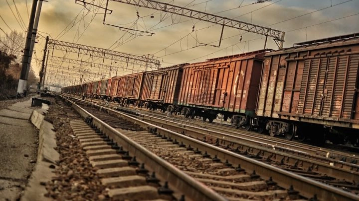 Украинский министр потребовал переименовать порты и железные дороги, чтобы «поставить точку в воспоминаниях об оккупации» - tvspb.ru
