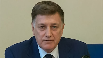 Брифинг Вячеслава Макарова по итогам заседания ЗакСа