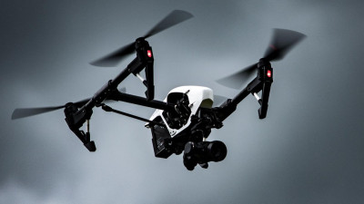 Соревнования дронов: в ЦПКиО им. Кирова проходит «Елагин слет»