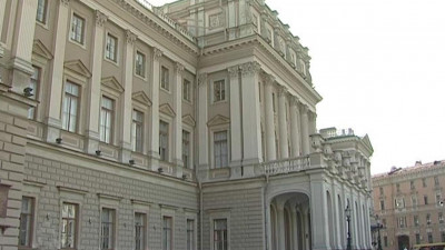 В Мариинском дворце обсудят вопросы реновации жилищного фонда