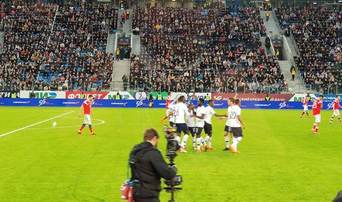 СМИ: Французские футболисты Дембеле и Погба подверглись расистским выкрикам - tvspb.ru