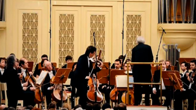 Скрипач Сергей Догадин с оркестром Юрия Темирканова выступит в Баку