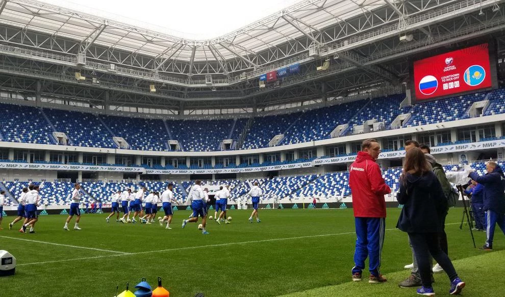 Сборная России провела тренировку в полном составе перед матчем с Казахстаном - tvspb.ru