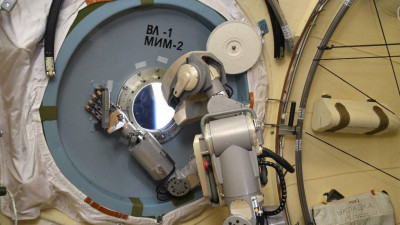 Разработчик заявил, что робот «Федор» не виноват в появлении трещины на МКС