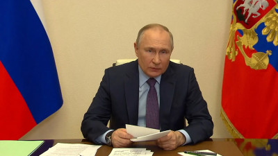 Путин потребовал обеспечить устойчивое снабжение внутреннего рынка энергоресурсами