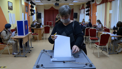 Как Петербуржцы голосовали за депутатов Госдумы и Заксобрания