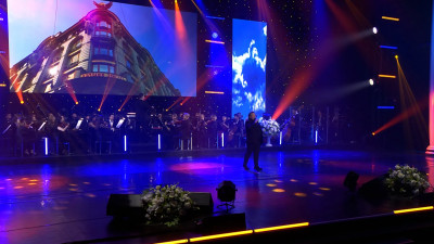 Любимые песни петербуржцев прозвучали в БКЗ «Октябрьский» в честь Дня города