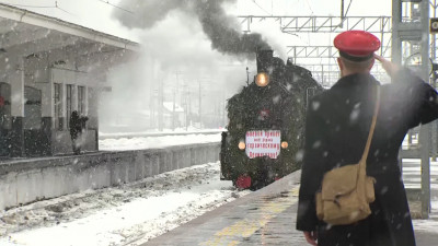 На Финляндском вокзале реконструировали прибытие первого блокадного поезда