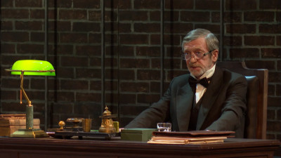 В Петербурге впервые поставили спектакль на произведение Агаты Кристи «Свидетель обвинения»