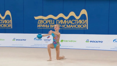 Сборная Петербурга победила в групповых упражнениях Кубка России по художественной гимнастике