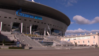 Группа представителей УЕФА прибыла в Петербург