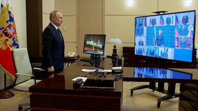 На заседании Совбеза почтили минутой молчания память погибших на Украине солдат