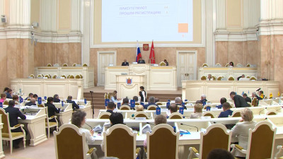 Развитие транспорта и инвестклимат: что обсудили на заседании в ЗакСе