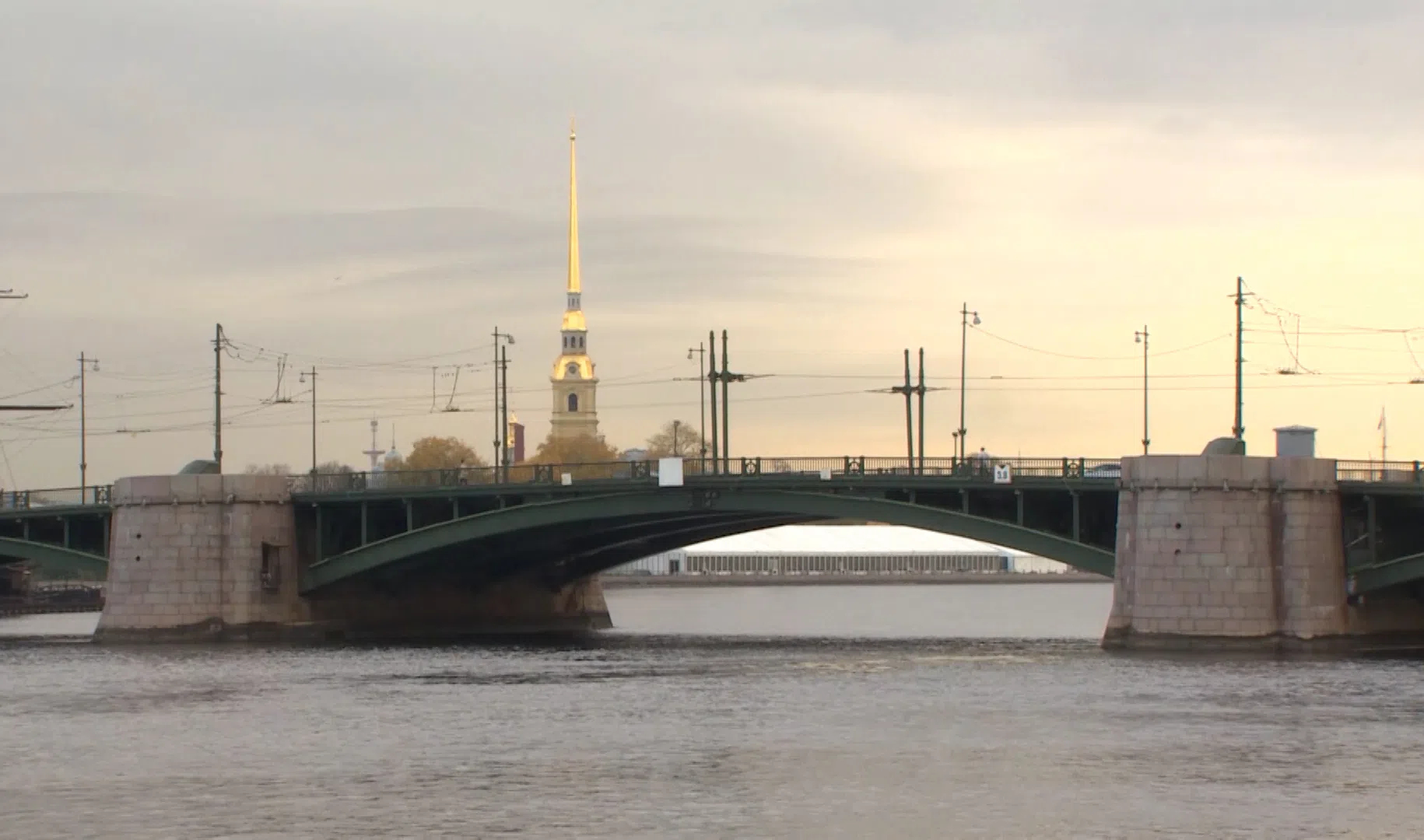 биржевой мост в санкт петербурге