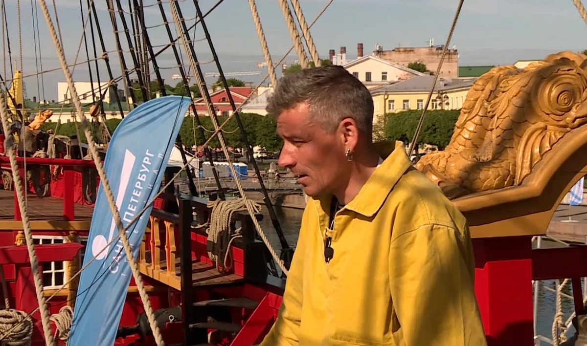 Капитан корабля «Полтава» рассказал о сохранившихся традициях на палубе - tvspb.ru