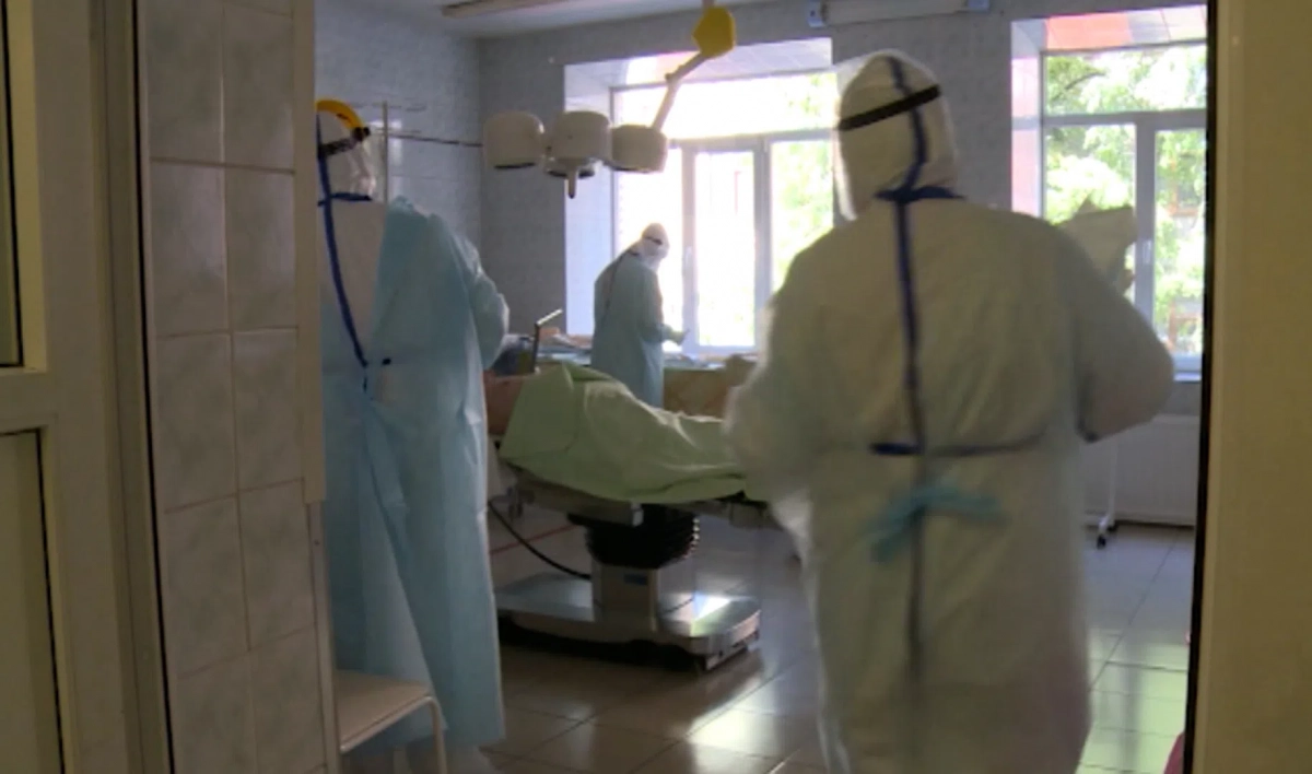 Более 700 петербуржцев госпитализировали с коронавирусом за сутки - tvspb.ru