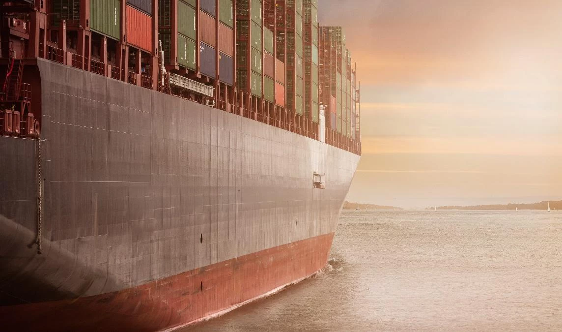 Россия вновь побила рекорд по экспорту, поставив несырьевых товаров на 161,3 млрд долларов - tvspb.ru