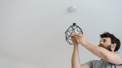 В Петербурге подешевели «мужья на час»