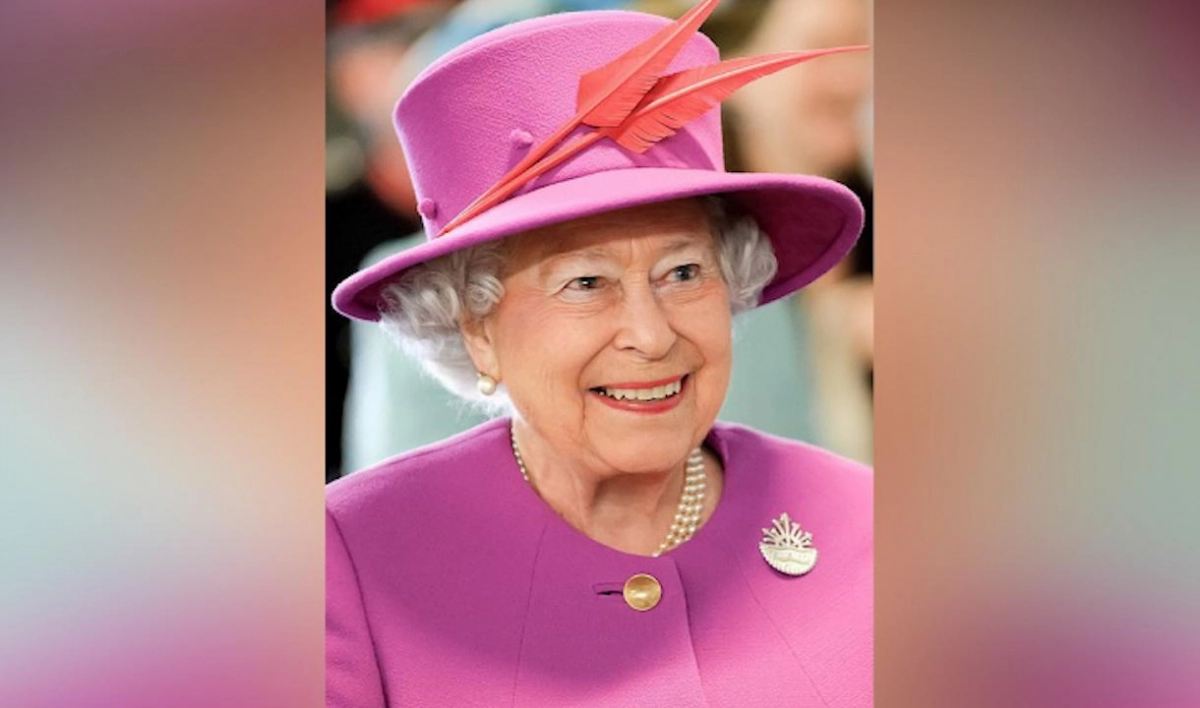 Британской королеве Елизавете II исполнилось 93 года - tvspb.ru