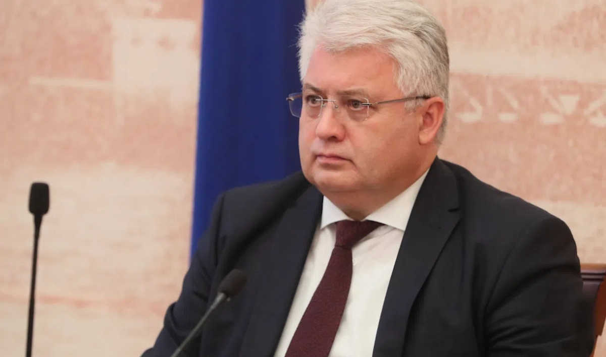 Олег Эргашев: Высокие темпы иммунизации в Петербурге снизили нагрузку на стационары - tvspb.ru