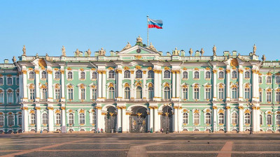 После коронавирусных ограничений число посетителей Эрмитажа сократилось до 4 тысяч