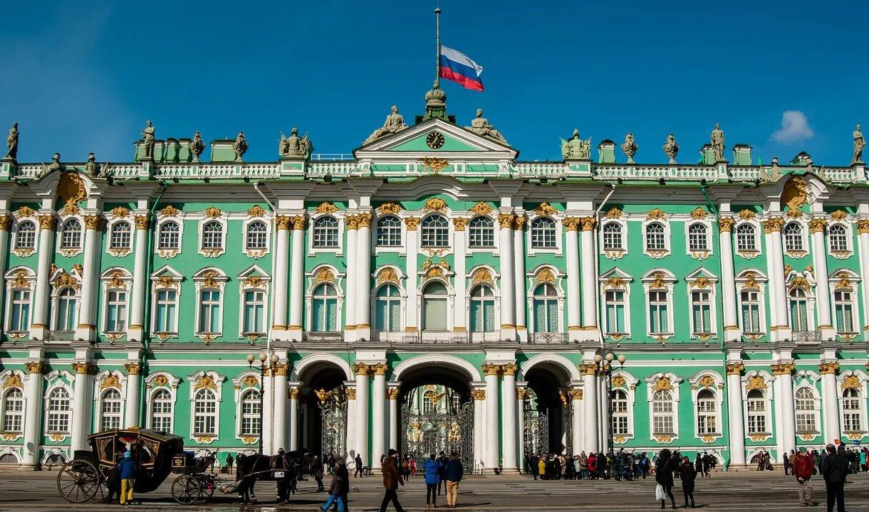 известные здания санкт петербурга