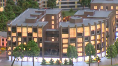 Как в офисе Группы «Эталон» поздравляли 11-тысячного покупателя