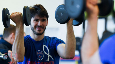 COVID-19 – не повод расслабляться. Хоккеисты СКА провели тренировку в период прекращения матчей КХЛ