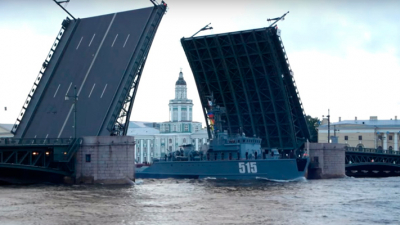 В этом году отметят свои юбилеи Биржевой, Литейный и еще 28 мостов Петербурга