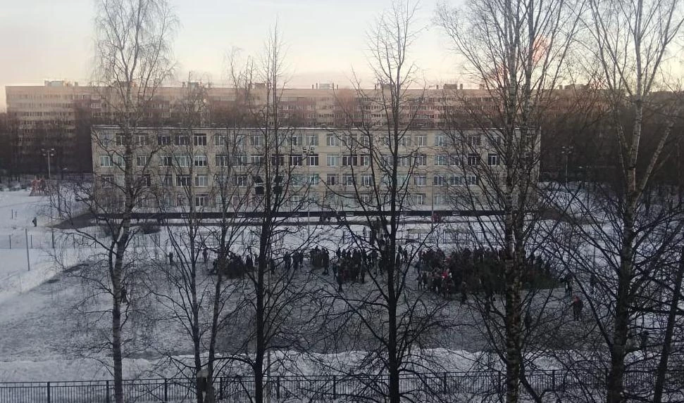 В Петербурге с самого утра начались эвакуации - tvspb.ru