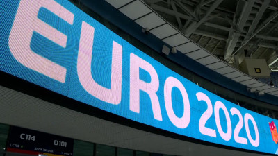 Петербург готов провести матчи Евро-2020 со стопроцентной заполняемостью трибун
