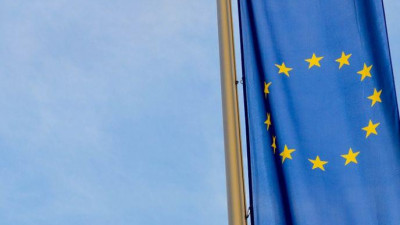 ЕС может ввести новые санкции против России из-за выборов президента в Крыму