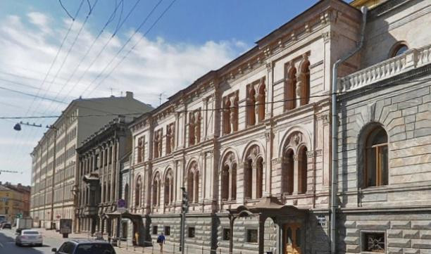 Европейский университет отдал Малый мраморный дворец правительству Петербурга