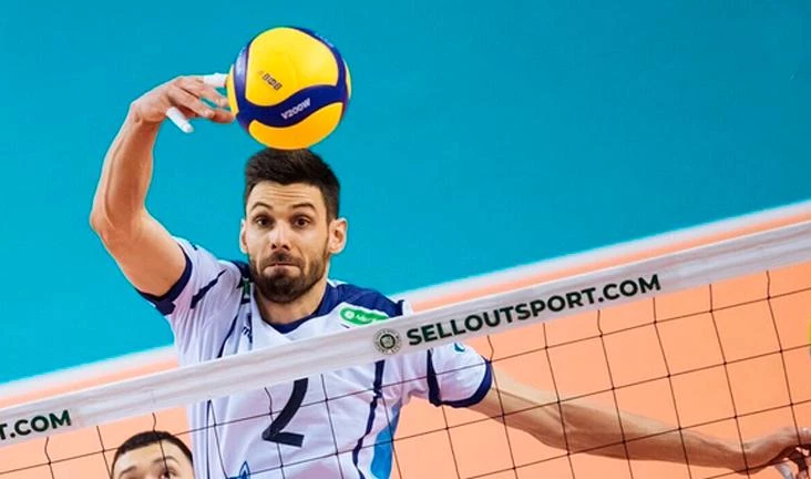 Волейбольный «Зенит» предложил болельщикам выбрать лучшее фото сезона - tvspb.ru