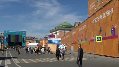 В Футбольной деревне на Конюшенной площади усилят меры безопасности из-за коронавируса