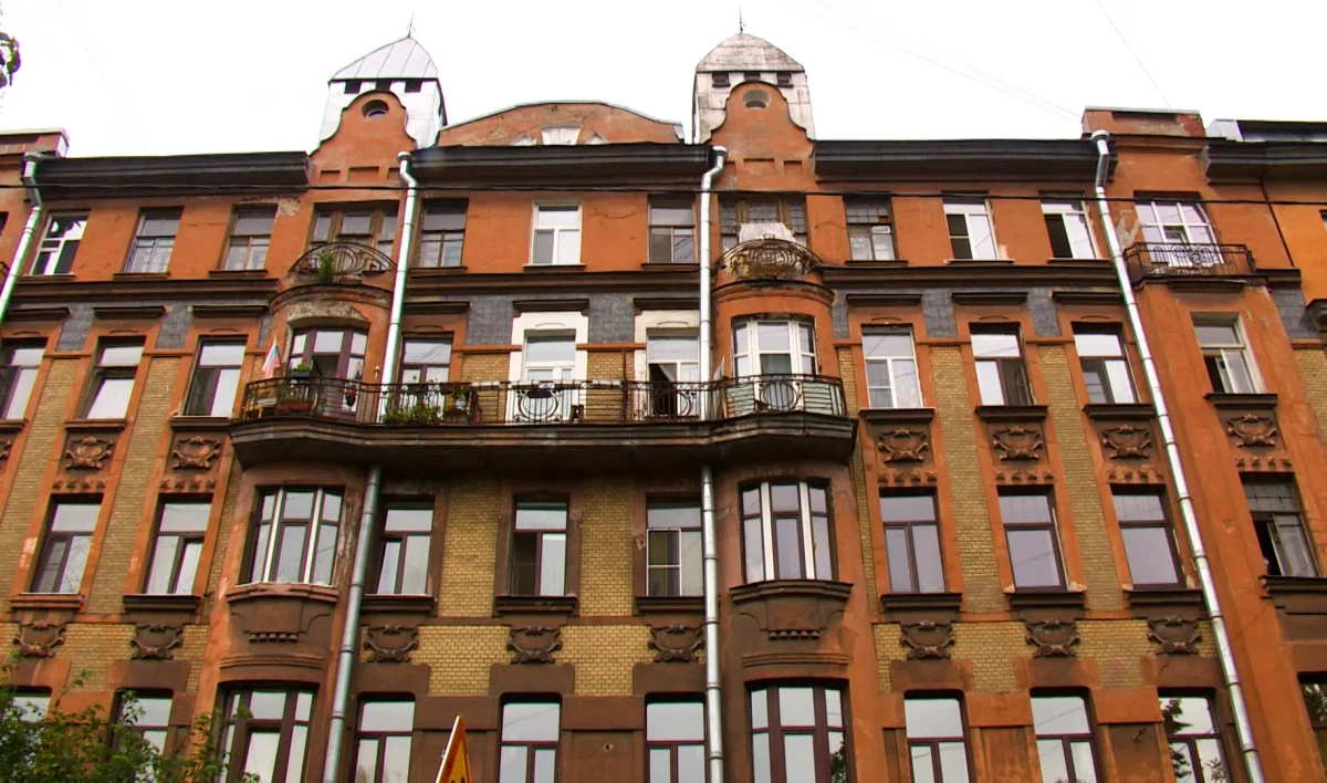 Петербуржцы в режиме онлайн могут узнать о согласовании элементов фасадного благоустройства - tvspb.ru