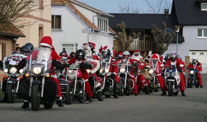 Дед Мороз-байкер приедет в Петербург - tvspb.ru