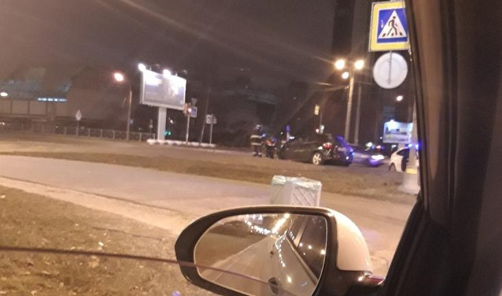 Полиция разыскивает водителя после смертельной аварии в Приморском районе