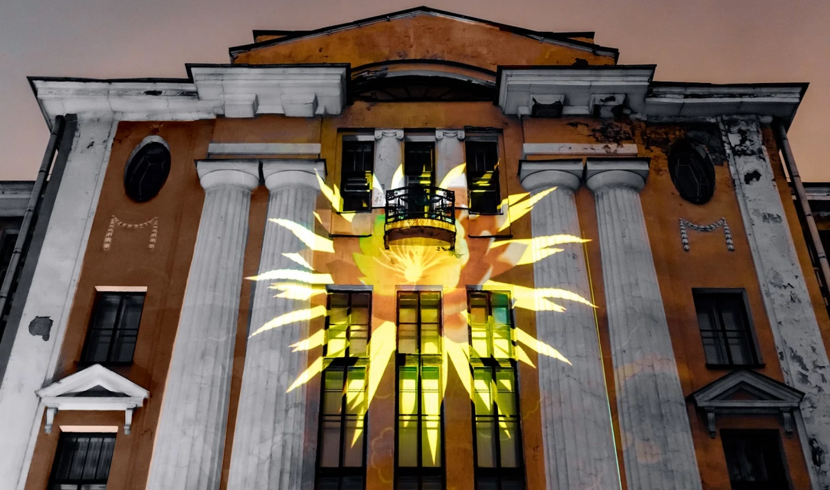 Магия природы и цифровое искусство: гости Ботанического сада увидят возрождение птицы Феникс - tvspb.ru