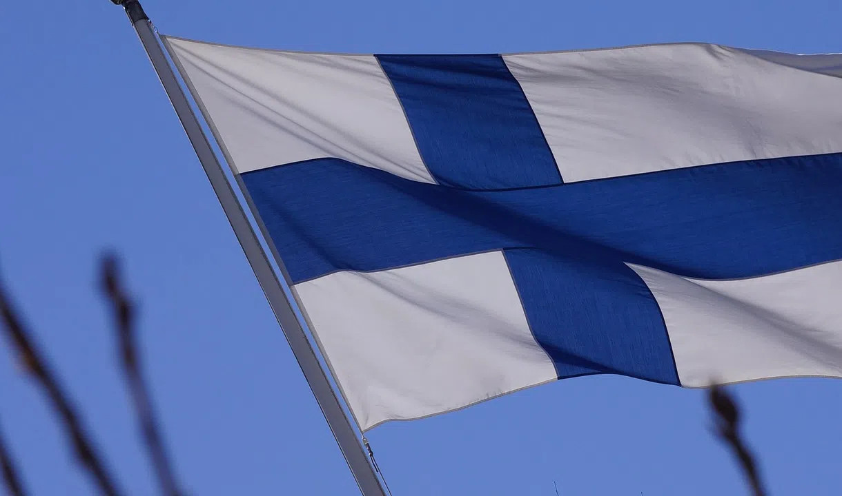 Финляндия продлила ограничения на границе с Россией из-за коронавируса