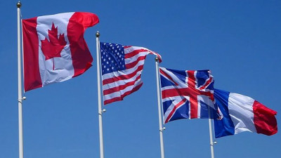 Страны G7 выступили за стабильные отношения с Россией