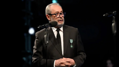 Худрук Александринского театра стал рыцарем искусства и литературы Франции