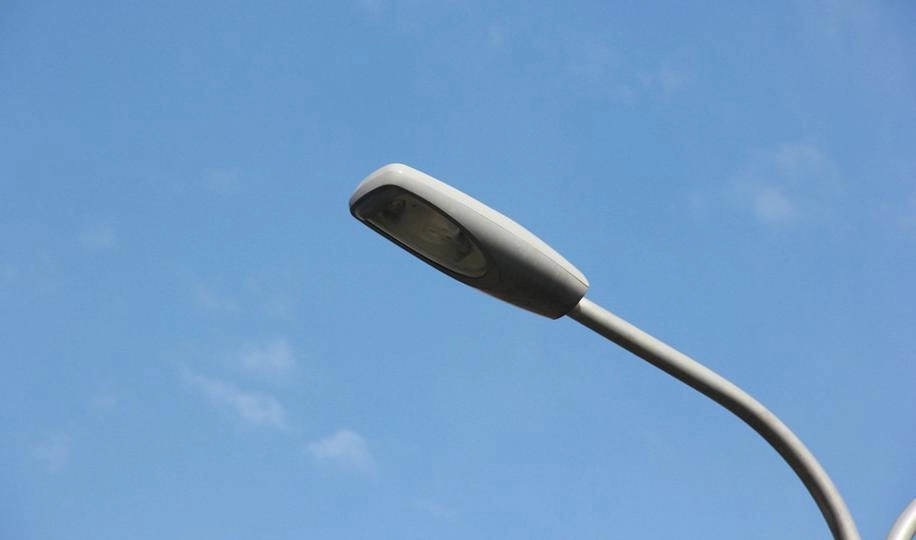 В поселке Металлострой установят 57 новых уличных светильников - tvspb.ru