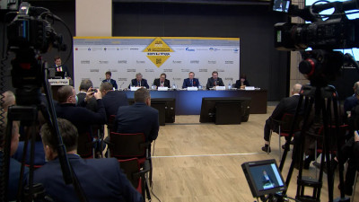 Эксперты рассказали, как петербуржцам освоить новые профессии и найти работу